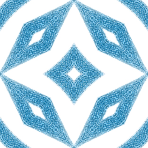 Haftowany wzór geometryczny